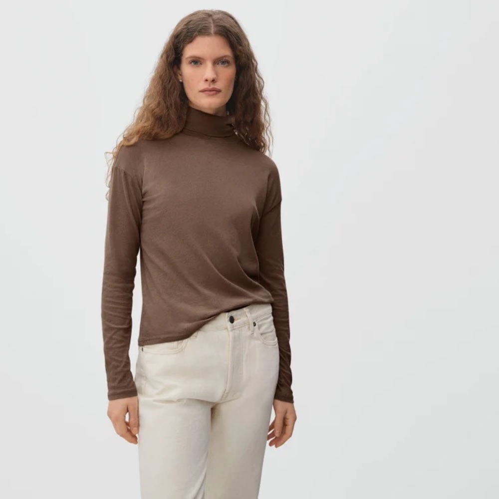 Organic Cotton Tissue Turtleneck